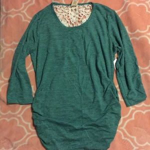 Green, Back least shirt